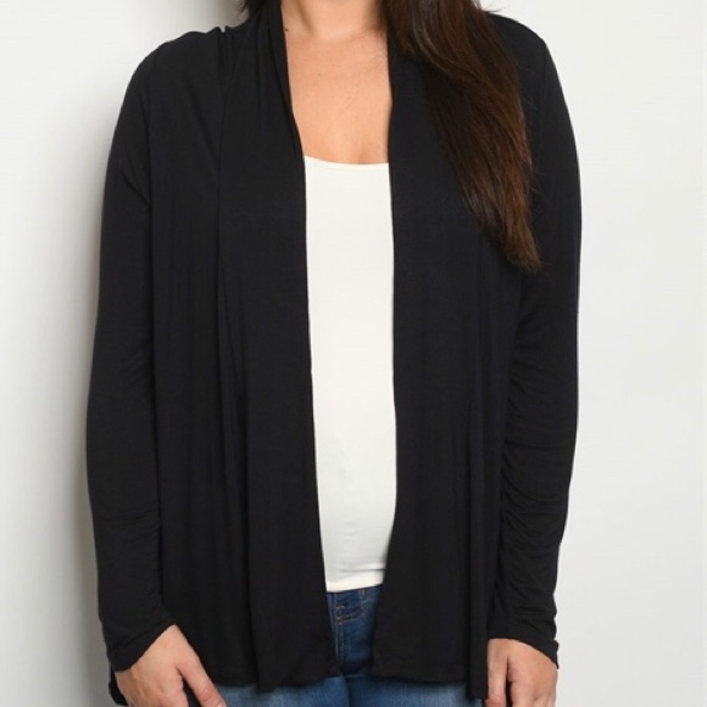 Boutique NWT💫 UVA Black Plus Sized 2X Cardigan 🖤
